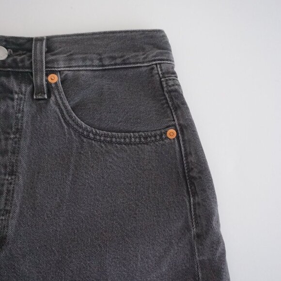 Levi's Premium Black Faded Rib Cage Mini Denim Skirt Size 27 - Picture 4 of 13